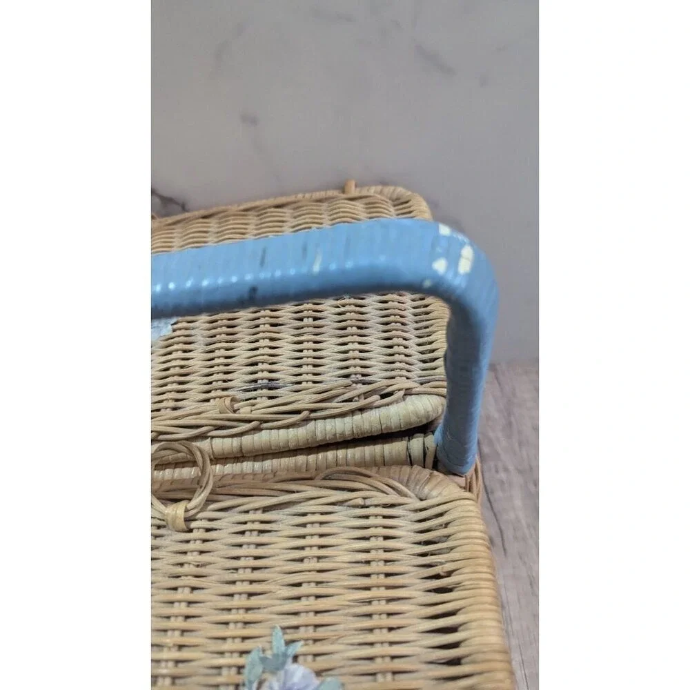 Vintage Floral Wicker Picnic Basket Double Lid Blue Handle Sewing Box 12x9x8